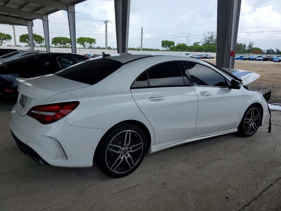 2019 MERCEDES-BENZ CLA 250 3