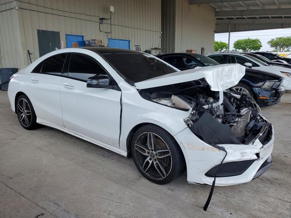 2019 MERCEDES-BENZ CLA 250 4