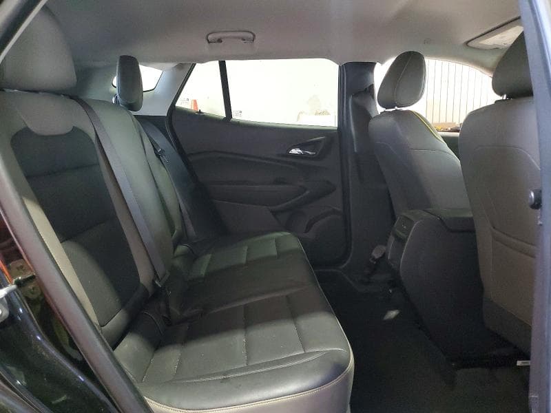 2025 CHEVROLET TRAX ACTIV 11
