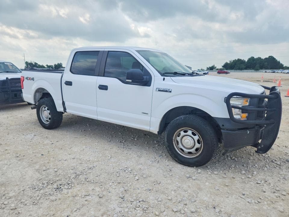 2017 FORD F150 SUPERCREW SUPERCREW 4