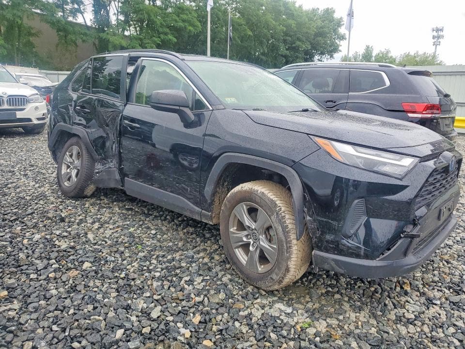 2023 TOYOTA RAV4 LE LE 4