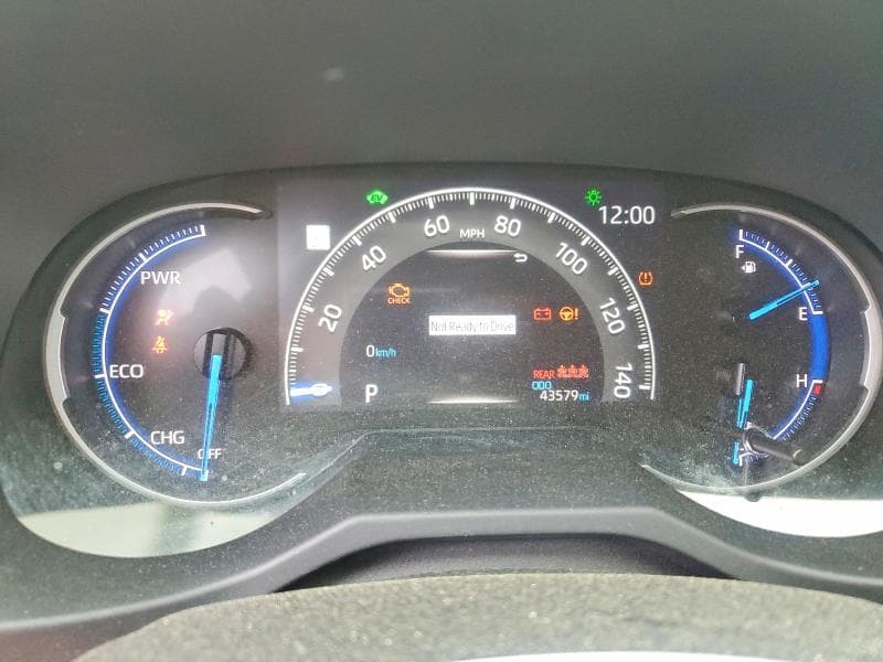 2023 TOYOTA RAV4 LE LE 9