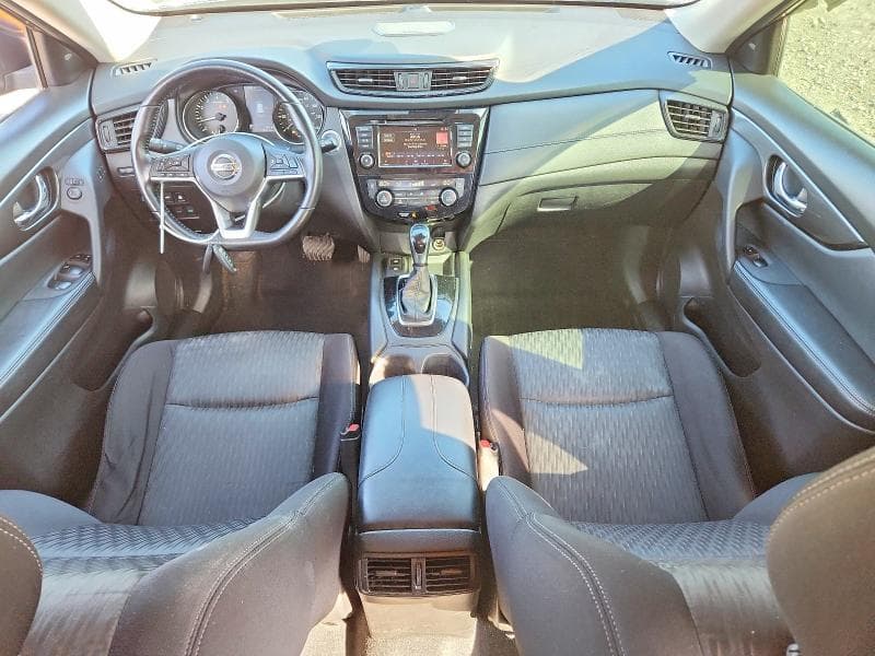 2020 NISSAN ROGUE SV 8