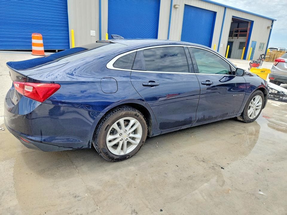 2018 CHEVROLET MALIBU 3