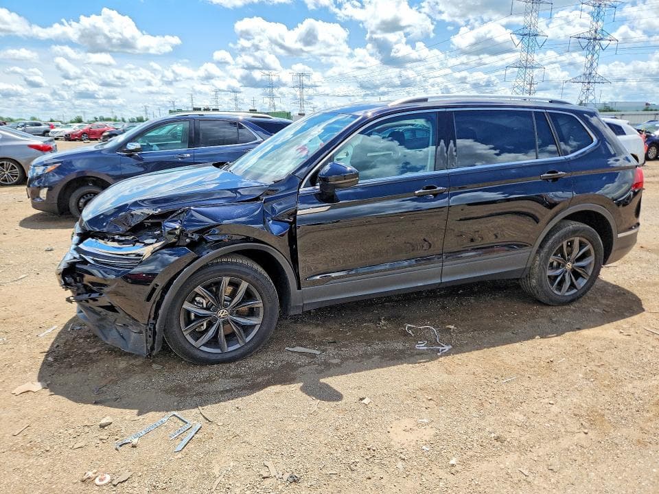 2022 VOLKSWAGEN TIGUAN SE - 1