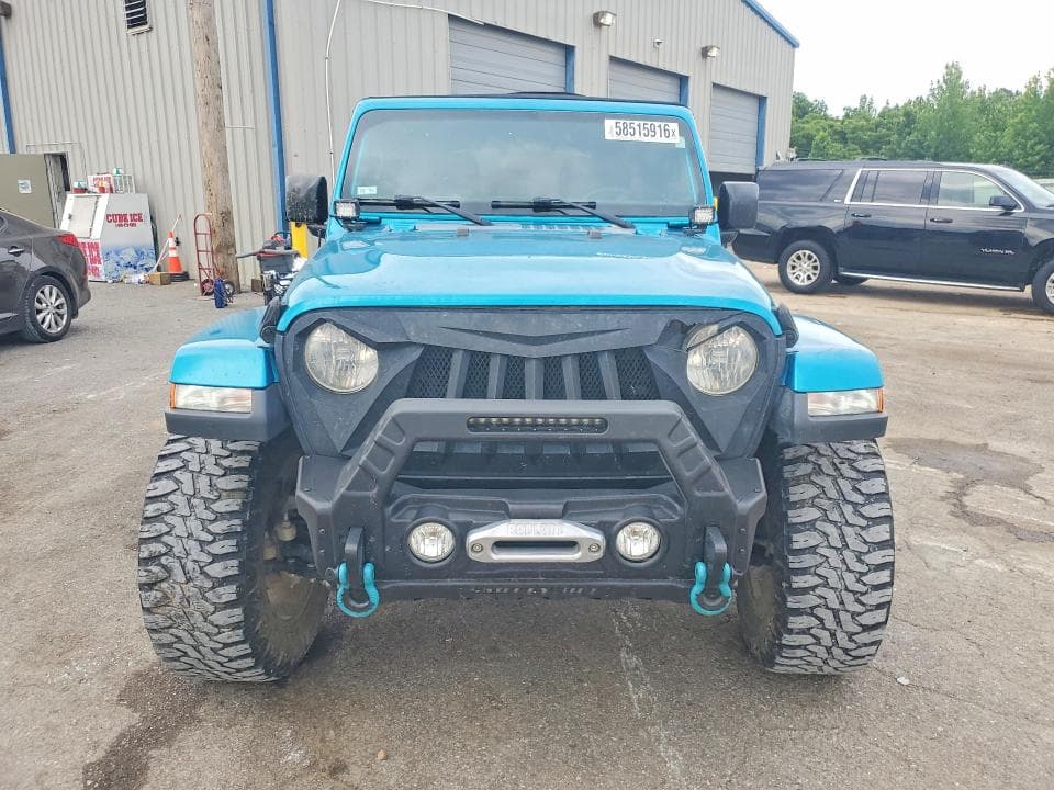 2020 JEEP WRANGLER UNLIMITED SAHARA 5
