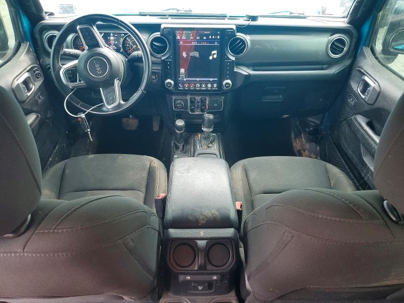 2020 JEEP WRANGLER UNLIMITED SAHARA 8