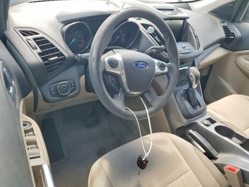 2016 FORD ESCAPE SE 8