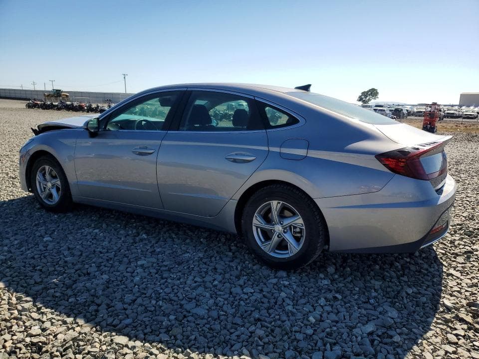 2023 HYUNDAI SONATA SE 2
