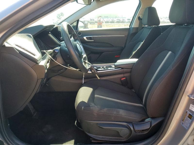 2023 HYUNDAI SONATA SE 7
