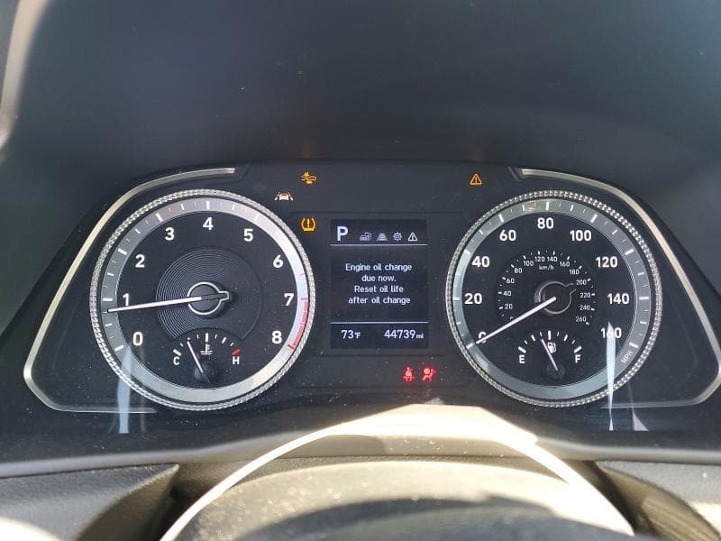 2023 HYUNDAI SONATA SE 9