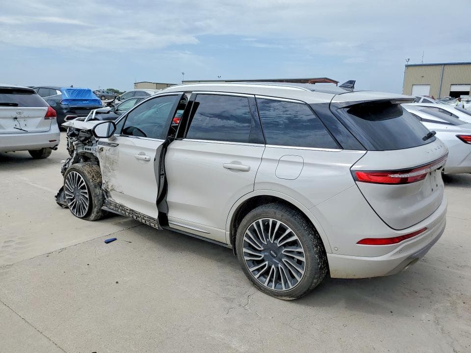 2022 LINCOLN CORSAIR 2