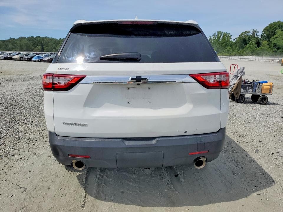 2018 CHEVROLET TRAVERSE LS 6