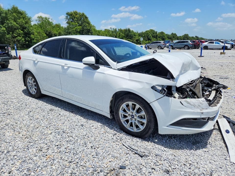 2018 FORD FUSION S 4