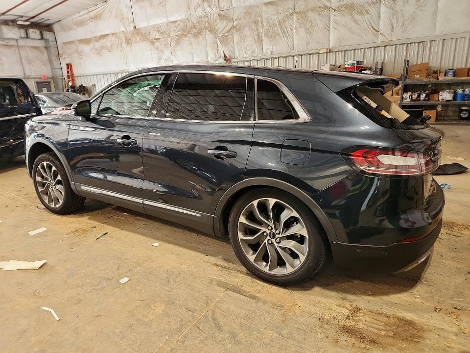 2022 LINCOLN NAUTILUS RESERVE 2