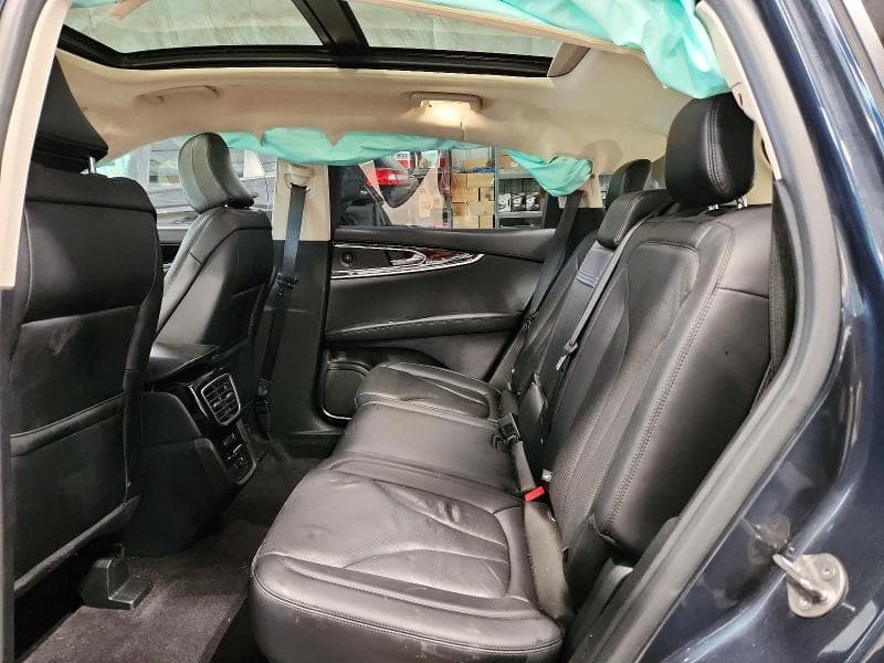 2022 LINCOLN NAUTILUS RESERVE 11