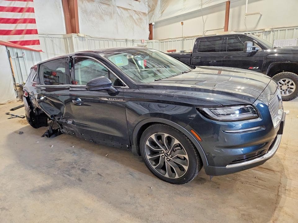 2022 LINCOLN NAUTILUS RESERVE 4
