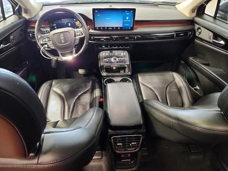 2022 LINCOLN NAUTILUS RESERVE 8