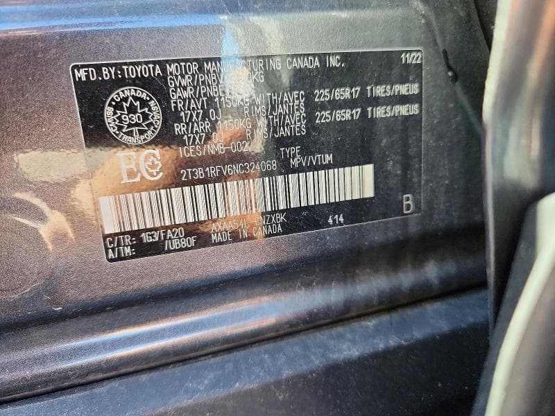 2022 TOYOTA RAV4 LE 13