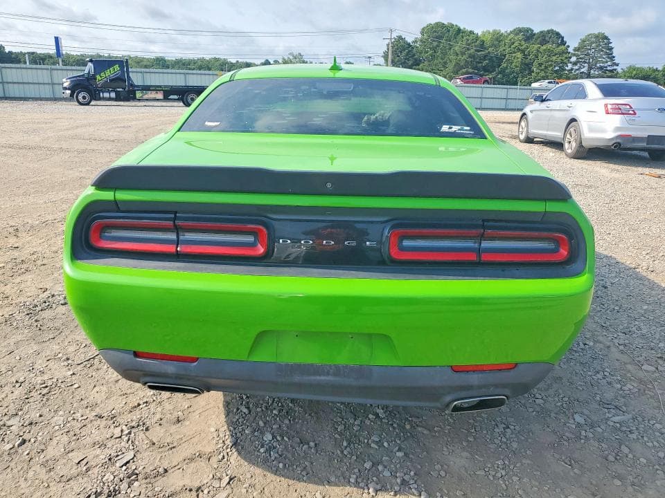 2017 DODGE CHALLENGER SXT 6