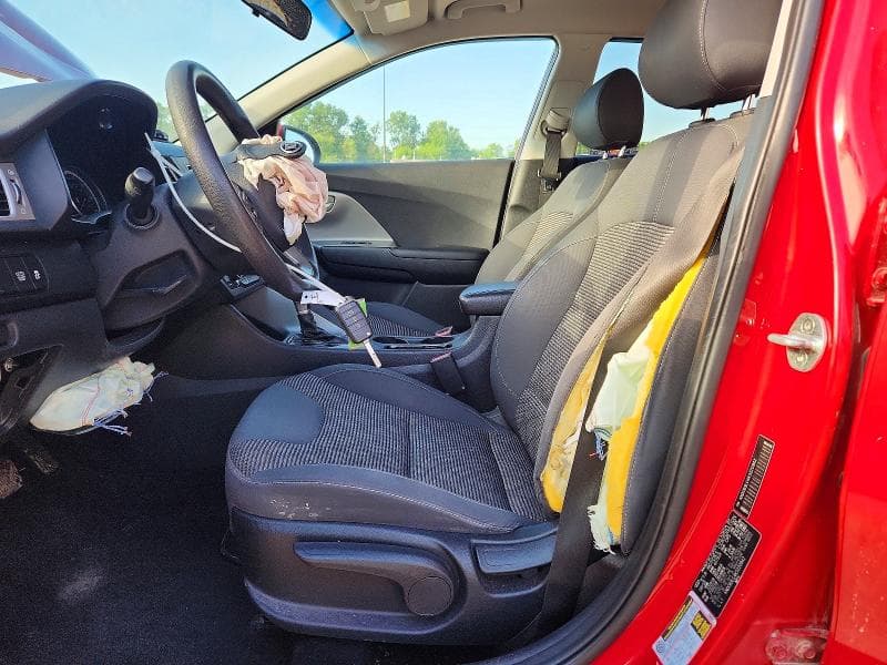 2019 KIA NIRO FE FE 7