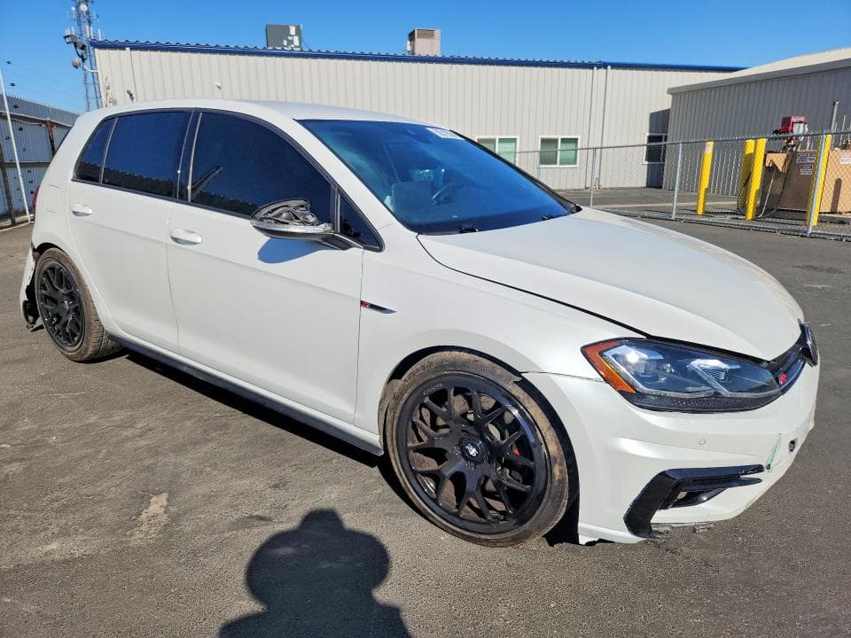 2019 VOLKSWAGEN GOLF R 4