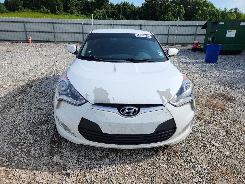 2017 HYUNDAI VELOSTER BASE 5