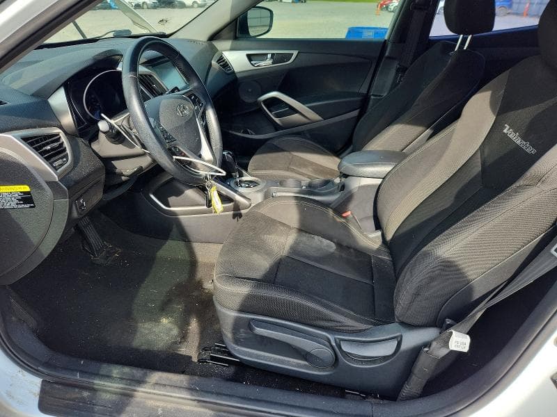 2017 HYUNDAI VELOSTER BASE 7