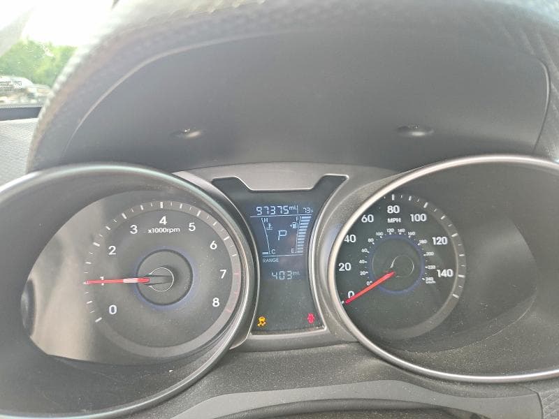 2017 HYUNDAI VELOSTER BASE 9
