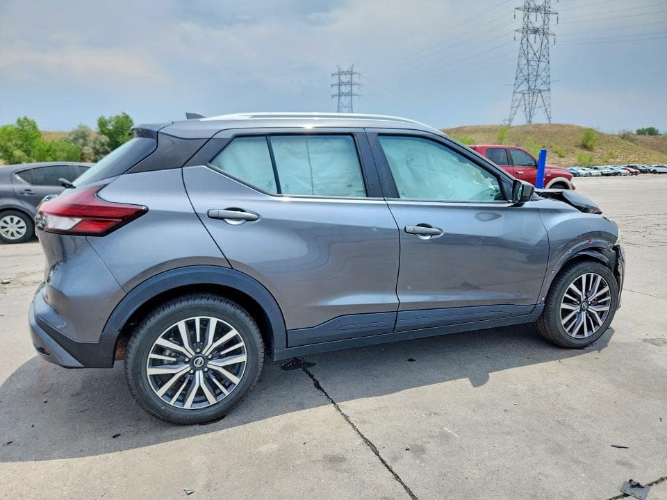 2021 NISSAN KICKS SV 3