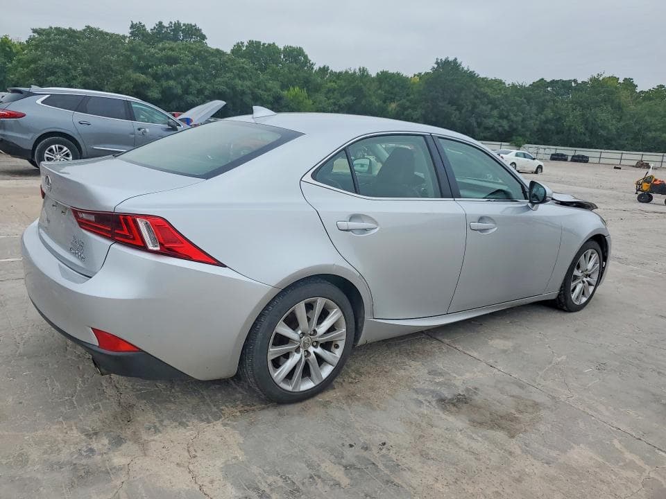 2016 LEXUS IS 200T 3