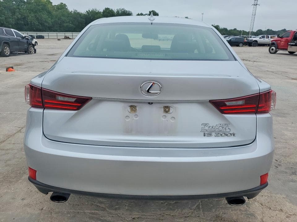 2016 LEXUS IS 200T 6