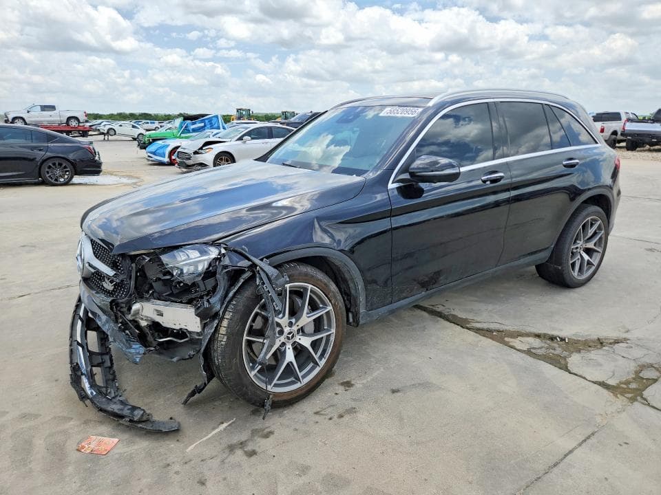 2021 MERCEDES-BENZ GLC 300 - 1