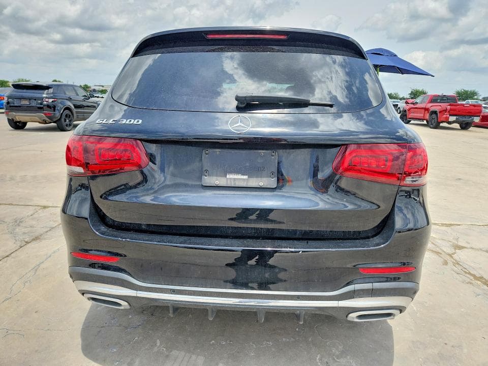2021 MERCEDES-BENZ GLC 300 6