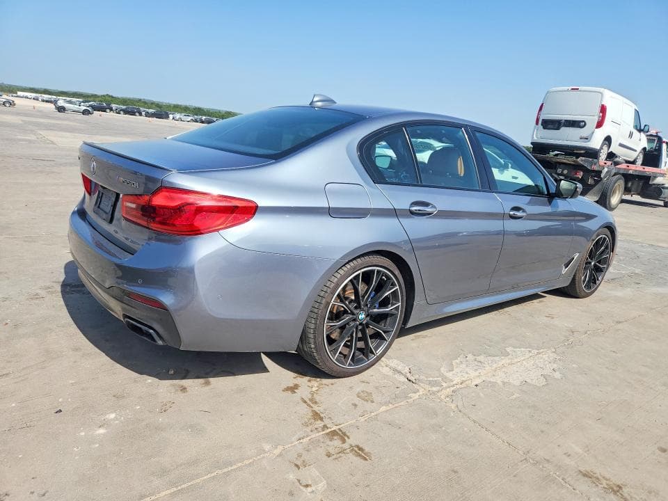 2018 BMW M550XI 3