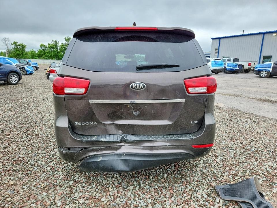 2018 KIA SEDONA LX 6