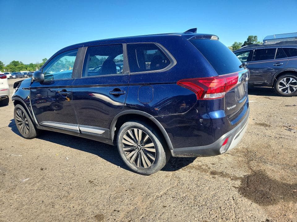 2020 MITSUBISHI OUTLANDER SE 2
