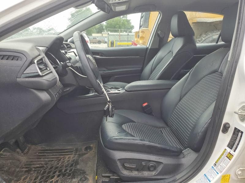 2020 TOYOTA CAMRY SE SE 7