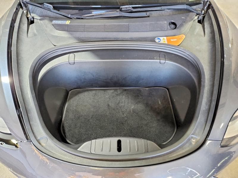 2018 TESLA MODEL 3 11