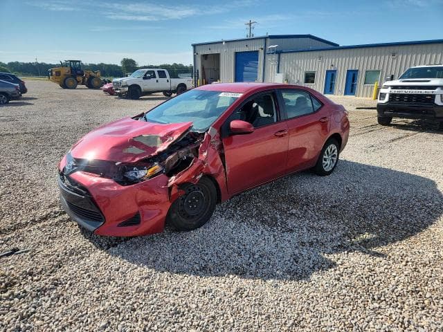 2018 TOYOTA COROLLA LE 1