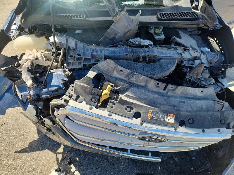 2018 FORD ESCAPE SE SE 11
