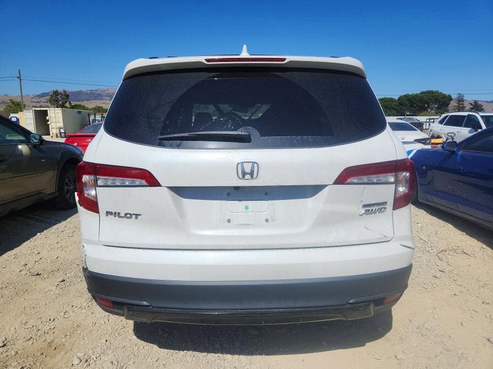 2022 HONDA PILOT SE 6