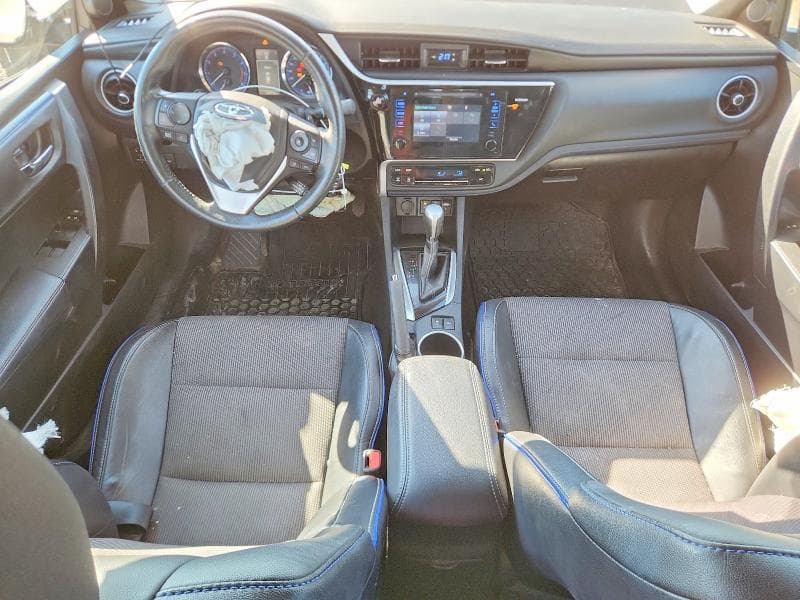 2017 TOYOTA COROLLA L 8