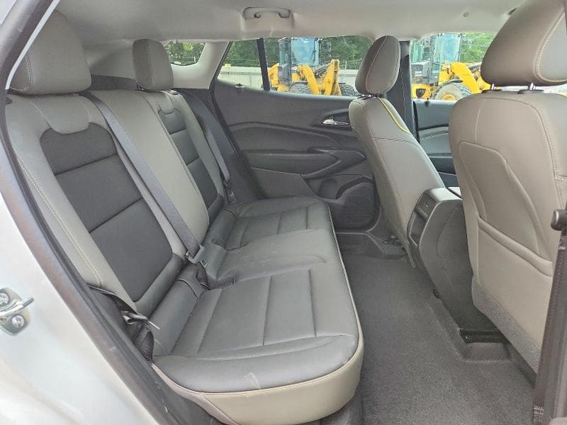 2026 CHEVROLET TRAX ACTIV 10