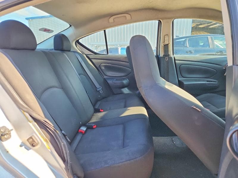 2017 NISSAN VERSA S S 10
