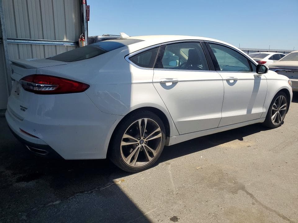 2019 FORD FUSION TITANIUM 3