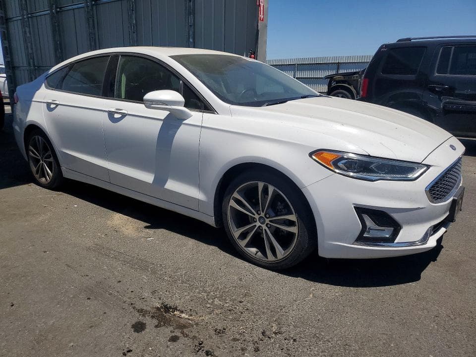 2019 FORD FUSION TITANIUM 4