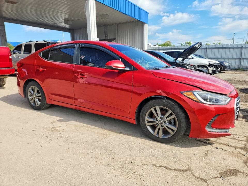 2018 HYUNDAI ELANTRA SEL SEL 4