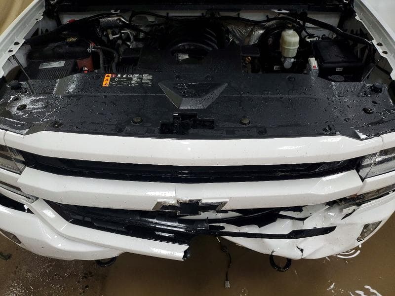 2018 CHEVROLET SILVERADO K1500 LT 11