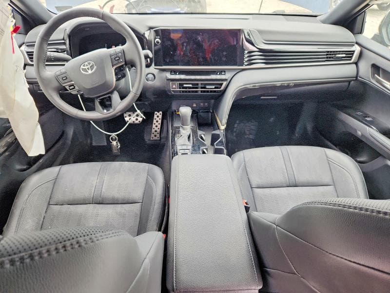 2026 TOYOTA CAMRY XSE 8